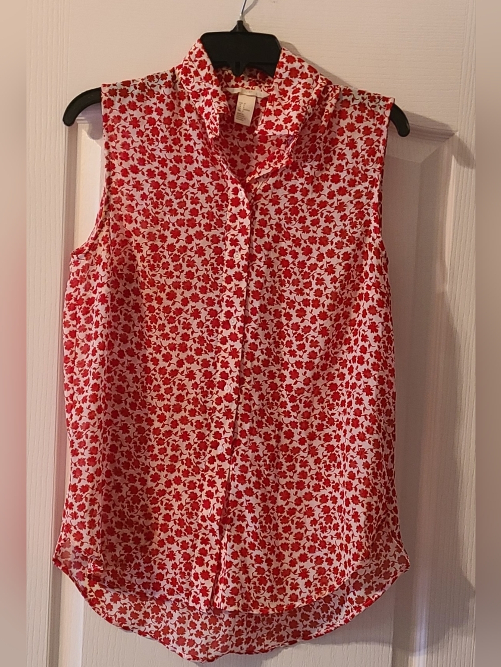 H&M Blouse Sleeveless Red Floral Button-Up Women SZ 6 LIKE NEW